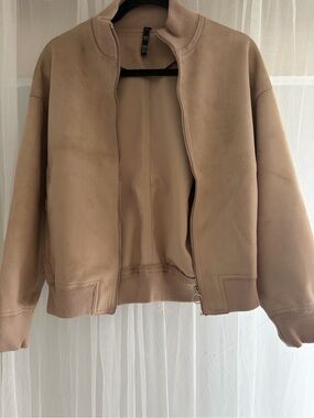 Women’s Beige Bomber Jacket - Classic Zip Front